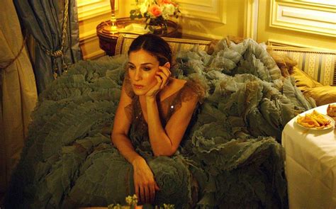 versace mille feuille|The Tragic History of Carrie Bradshaw’s Versace Mille .